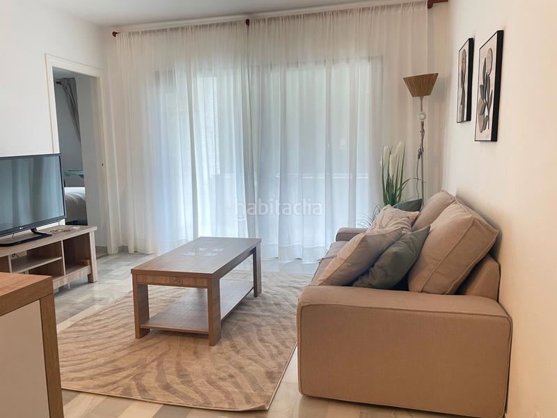 Foto c13a7cbb-1a53-4b26-aa00-29c150251bf6. Appartement in calle londres 89t in Las Brisas Marbella