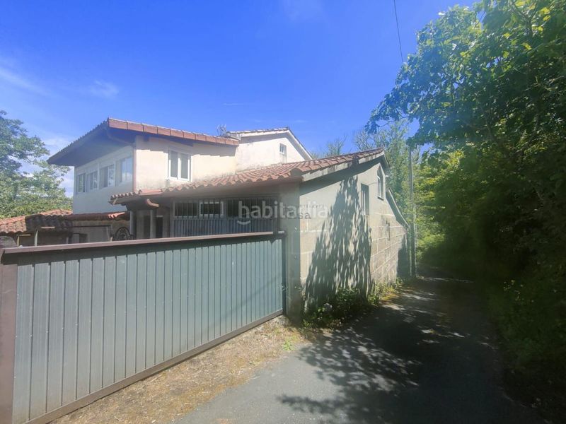 Foto fa245277-7de4-4feb-ab72-ce059ec63645. Casa amb aparcament a Nogueira de Ramuín