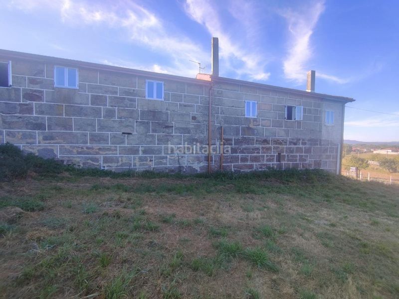 Foto db4194f7-42b7-40f0-829d-a2fe4e28d67d. Masia a Maceda