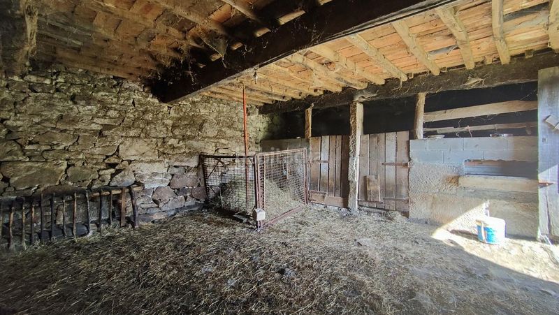 Foto 9289311d-7fbb-41b9-9bd7-c648f025dc22. Masia a Nogueira de Ramuín