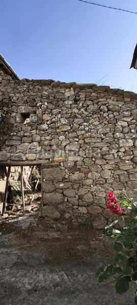 Foto 008ecc6d-12fe-40ab-9fc0-5b35ee98387a. Bauernhof in Celanova