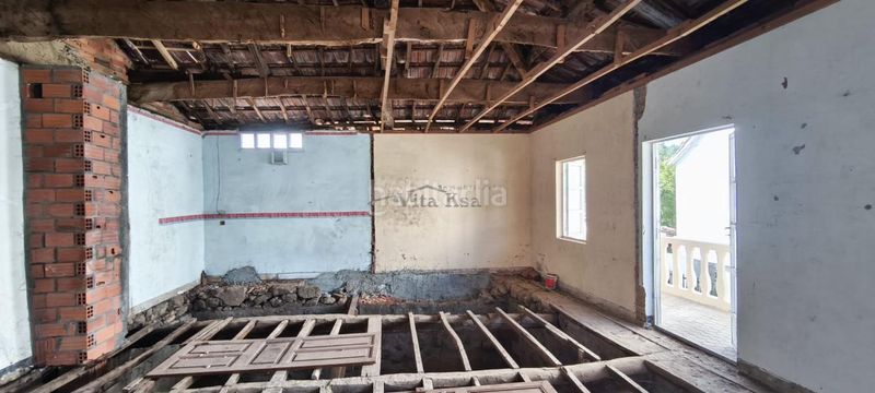 Foto 551d0541-a680-4f40-ab50-474cc2a510d5. Bauernhof in Celanova