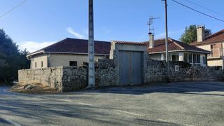 Masia a Nogueira de Ramuín