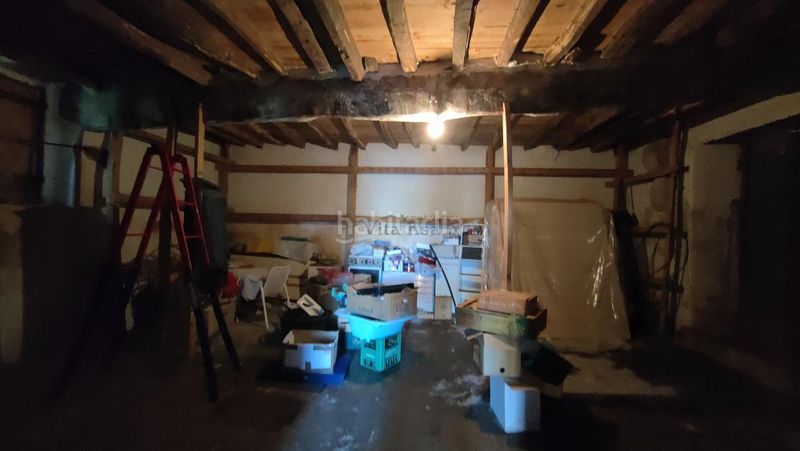 Foto 1f7b0b59-f9ab-42fc-b040-5d4bed3bb1fb. Masia a Esgos