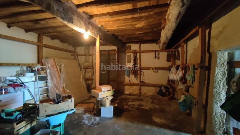 Foto dc7bb785-0262-43df-b4b8-b900e2e60cc2. Masia a Esgos