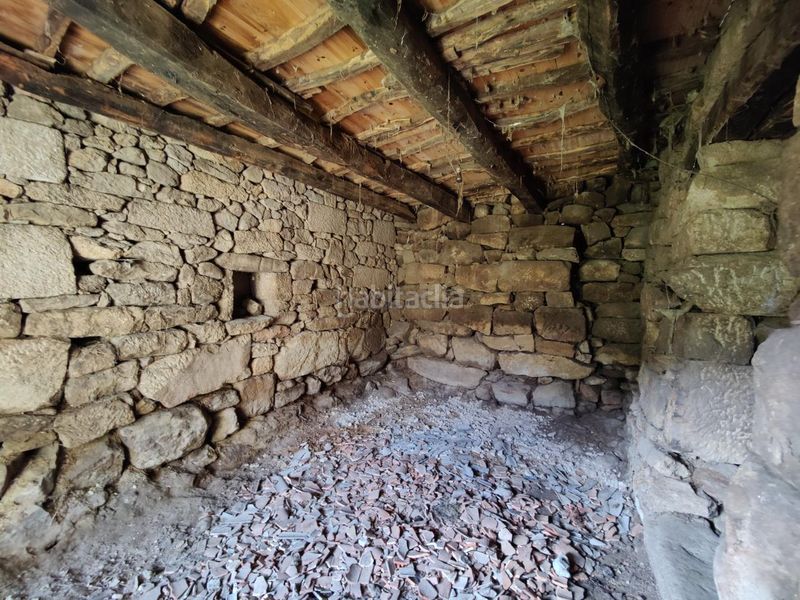 Foto 0e914451-7920-4c33-b658-64bd4ee7b50b. Masia amb aparcament a Bola (A)