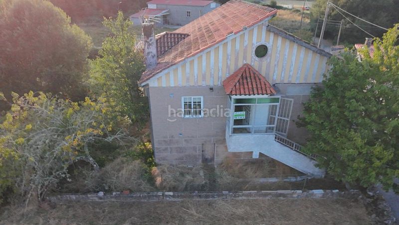 Foto b9d5a5a6-dfe6-4217-892a-367a76e03b2e. Casa amb calefacció a Nogueira de Ramuín