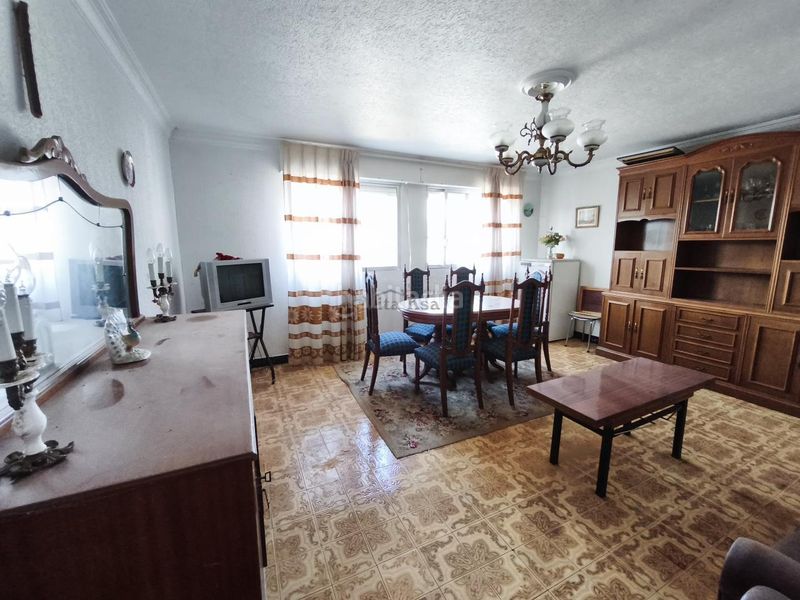 Foto c7fb174b-134e-4400-8548-1cd3fe686578. Casa amb calefacció a Nogueira de Ramuín