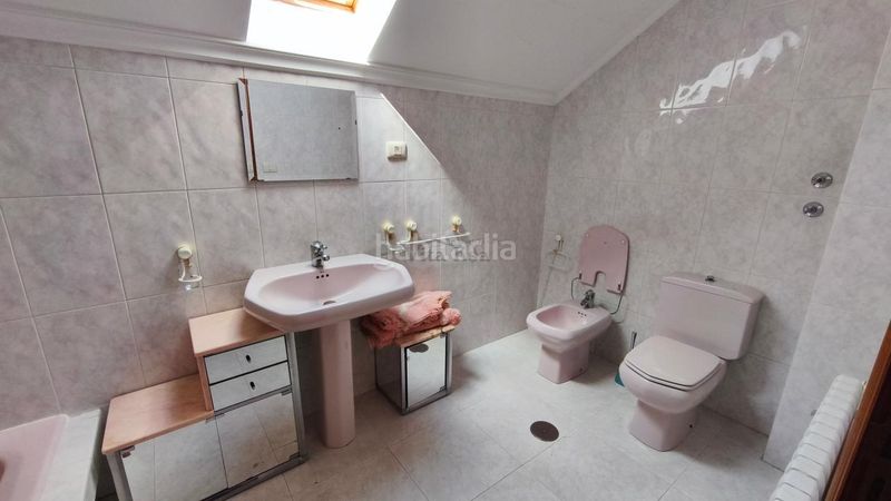 Foto c12b9473-f2ba-469d-84d1-d9cc2e694da3. Chalet en Nogueira de Ramuín