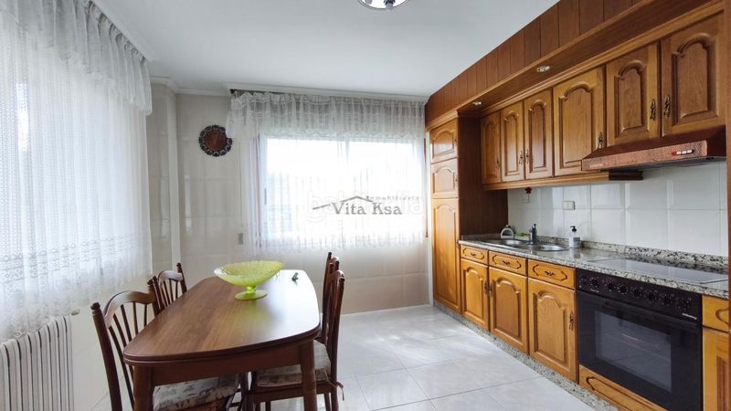 Foto 3642f190-143a-40ca-a60a-5ef459da357f. Xalet amb calefacció aparcament a Nogueira de Ramuín