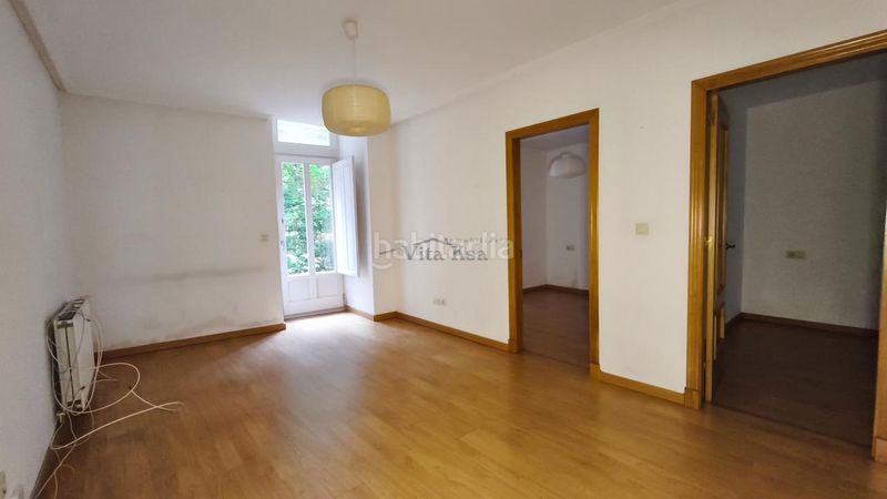 Foto a7fde1ad-7945-4850-8a70-4dfcc93355f4. Flat with heating in Casco Viejo Ourense