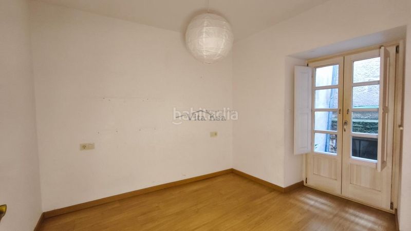 Foto b809c319-cb5e-4557-83b8-d40578f6782b. Flat with heating in Casco Viejo Ourense