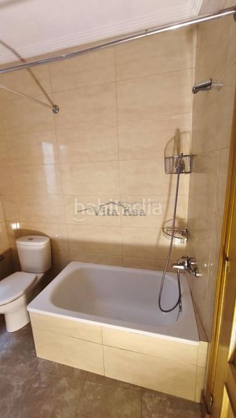 Foto ec7d9939-fb39-4398-af44-e2fceadab69b. Flat with heating in Casco Viejo Ourense