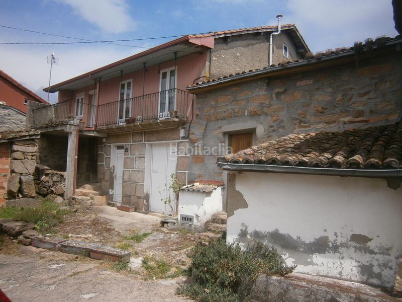 Foto 60d52693-f800-4615-bd1a-fd4017bcafb3. Casa amb calefacció a Barrocanes Ourense