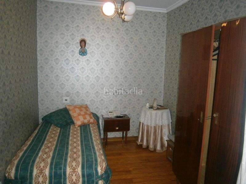 Foto a6b25ac5-e66f-4f60-aa14-947f19e6dd97. Casa amb calefacció a Barrocanes Ourense