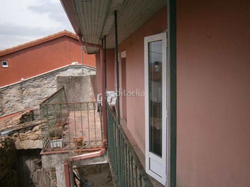 Foto c49fe4e1-c9db-47a3-bb67-1df0f9904898. Casa amb calefacció a Barrocanes Ourense