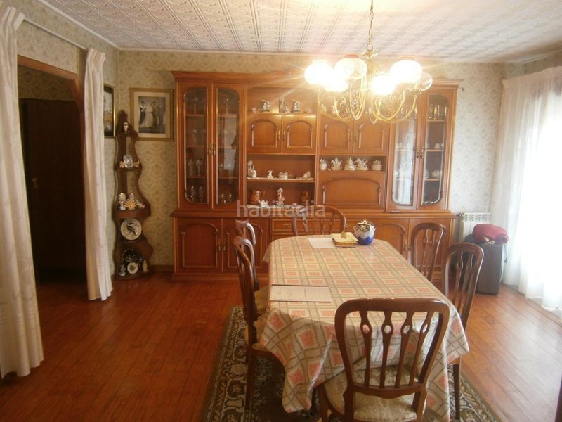 Foto ff33fd33-e6cb-4725-bc96-1b346af9dcb5. Casa amb calefacció a Barrocanes Ourense