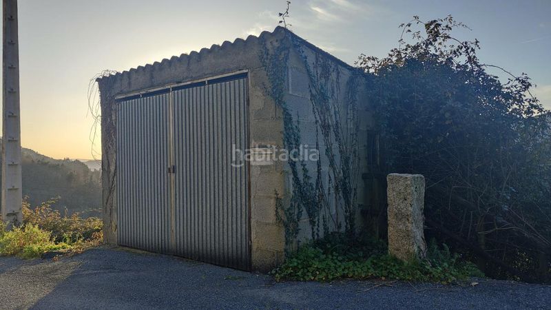 Foto 1cebb694-7789-4e39-b5c9-35d5b7813ea0. Masia amb aparcament a Nogueira de Ramuín