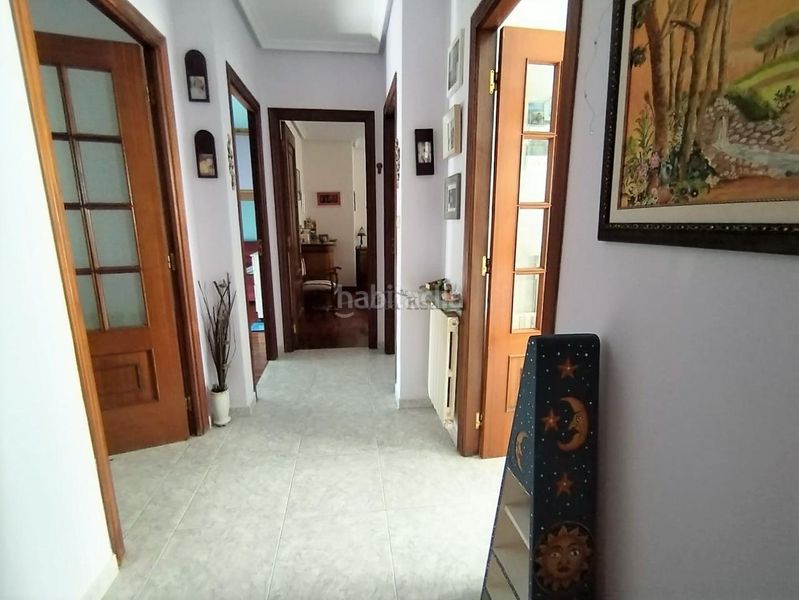 Foto 3563631d-edb0-46e8-b5e0-6d9534183f97. Casa amb calefacció aparcament a Barrocanes Ourense