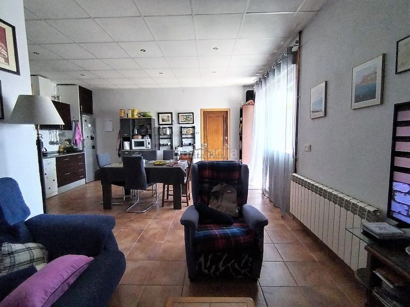 Foto 6a87cf06-5d00-4f8a-b4c6-4e37377c3e83. Casa amb calefacció aparcament a Barrocanes Ourense