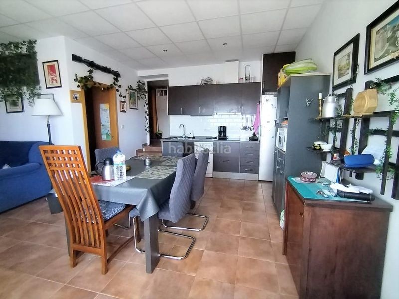 Foto 6df4ef39-ff0e-4c2c-8bc4-9380af30d101. Casa amb calefacció aparcament a Barrocanes Ourense