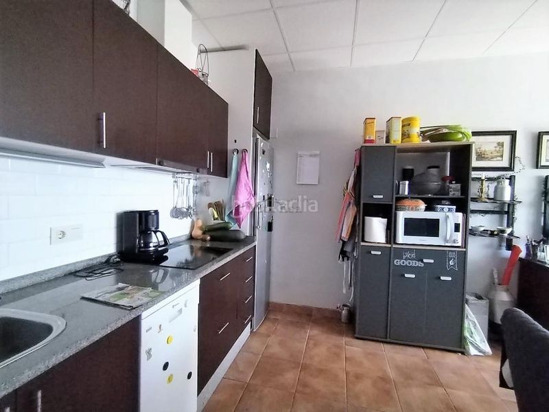 Foto 70d38c75-eb8b-42d6-984f-75c60c969356. Casa amb calefacció aparcament a Barrocanes Ourense