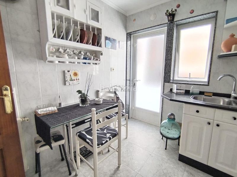 Foto 8a6c2643-2cbd-4606-81ea-581f9c27633e. Casa amb calefacció aparcament a Barrocanes Ourense