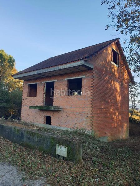 Foto bc4d41f9-1c36-49cf-82f8-9549823f49de. Casa en Cartelle