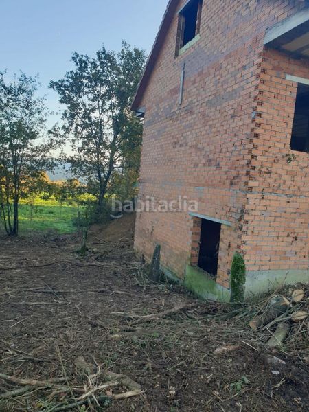 Foto df809234-acbd-42f0-a3ca-c25b707d332c. Casa en Cartelle