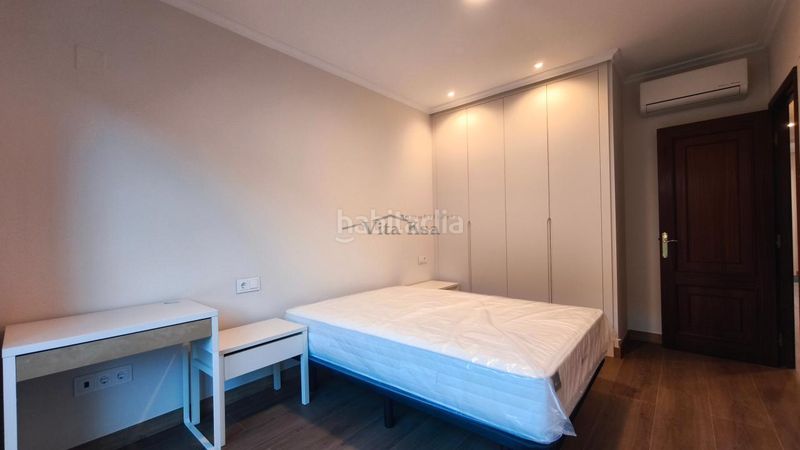 Foto d500c0b1-2c38-482a-a6a2-0df5c017e388. Lloguer pis amb calefacció a Universidad Ourense