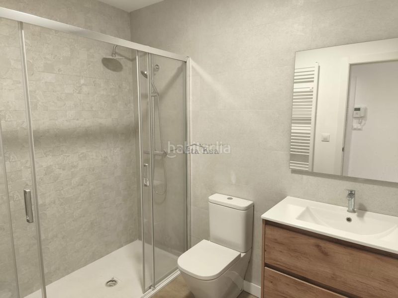 Foto 54e768e4-7c4c-4ce7-85a2-892213a2449c. Apartament amb calefacció a A Carballeira Ourense