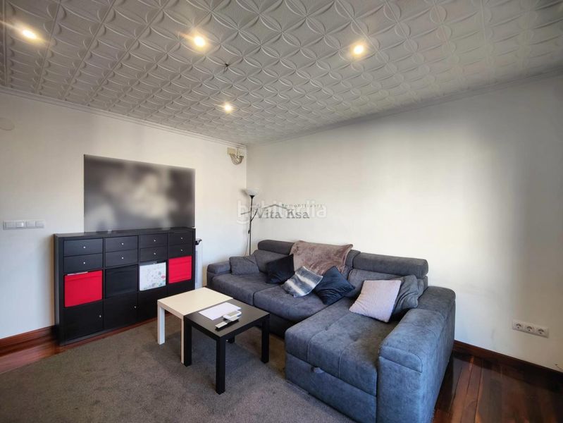 Foto d5e361e5-af5a-446a-8a04-f60975e1e248. Piso en Posío Ourense