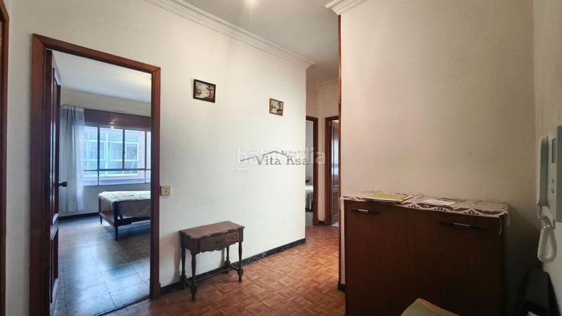 Foto a2ef69f2-96ee-444a-9700-e22bfc7d3bdb. Piso en Centro Ourense