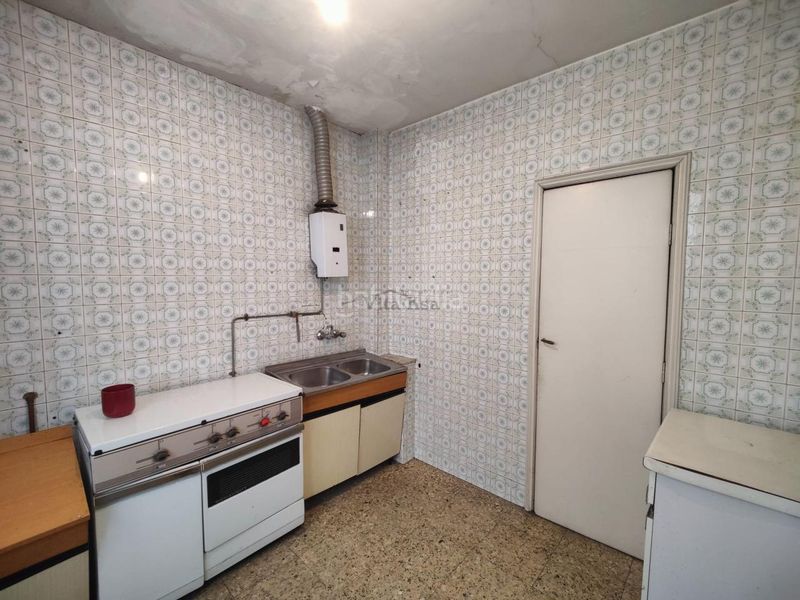 Foto 07195f85-7143-4c0e-8b55-faa3bbd6e307. Piso en Mariñamansa Ourense