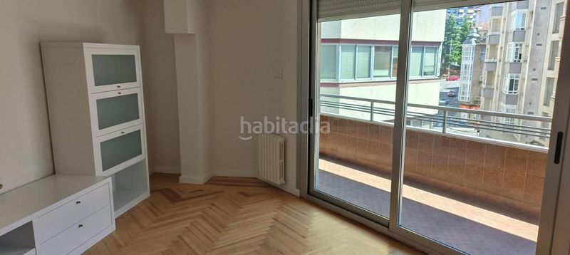 Foto ab5dae1f-d0c6-4a0e-ab94-162b27a46357. Alquiler piso en Centro Ourense