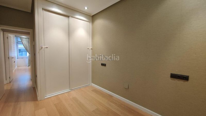 Foto d3b7e5a6-6d43-4a24-9687-c0df4b80b7f8. Flat with heating parking in Centro Ourense
