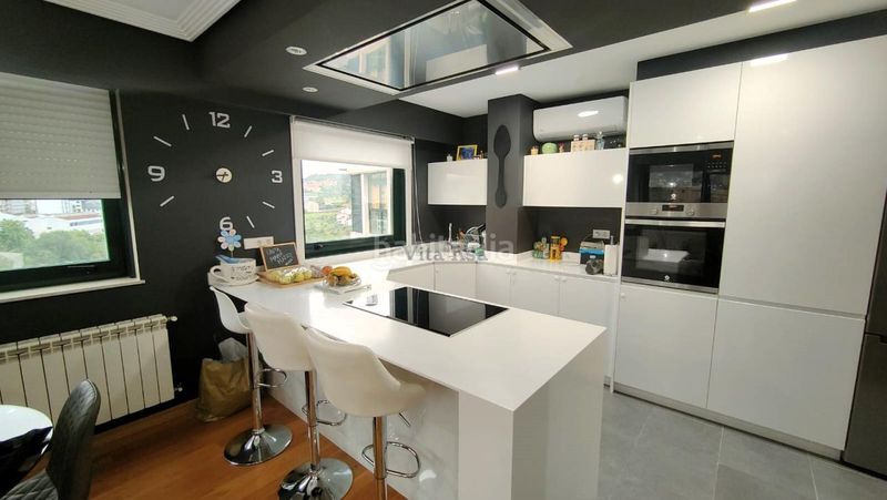 Foto 4c56a1b7-5d2d-456d-a05a-3b382203b2fa. Dúplex en Posío Ourense