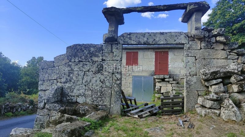 Foto 2028874c-64ee-487c-95b0-592d08ff7464. Masía en Nogueira de Ramuín