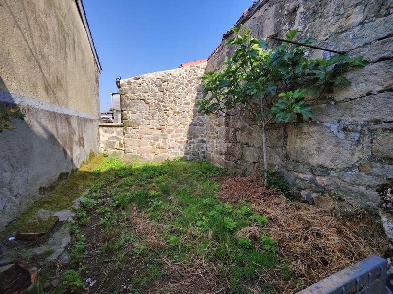 Foto d962eca3-56c6-4c4d-9d94-d444a30a84c2. Casa amb aparcament a Taboadela