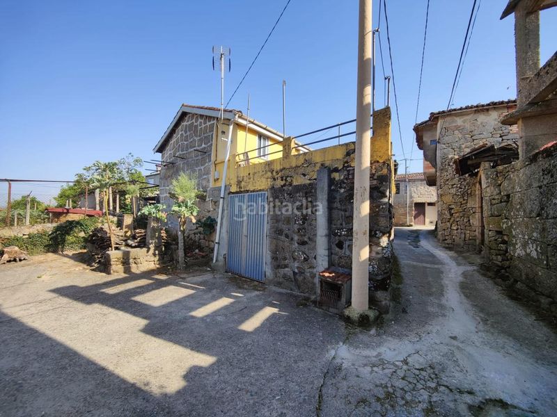 Foto 866e7135-30ff-4911-8b6a-0090cd840104. Haus mit parking in Taboadela