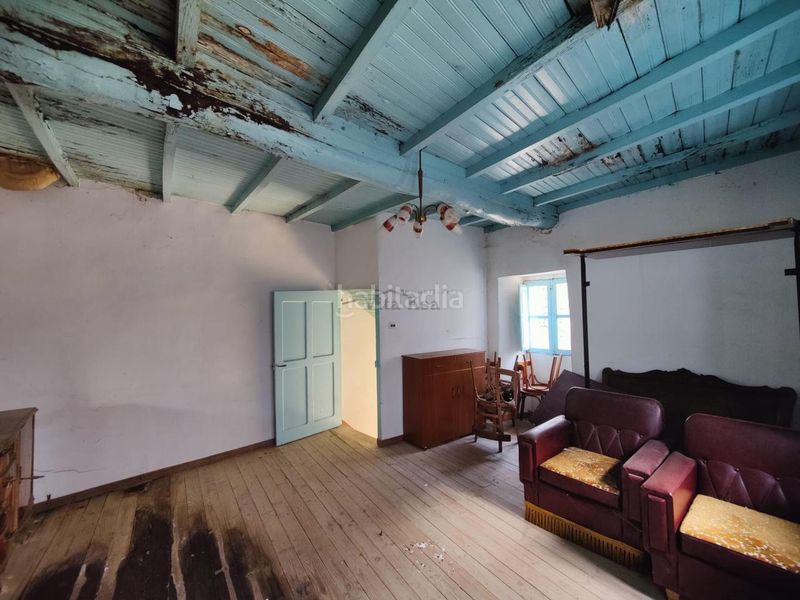 Foto ac350603-535b-46eb-889d-8764f6849997. Maison avec parking dans Taboadela