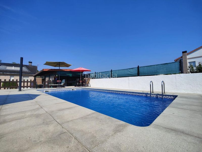 Foto 280f887d-969d-4898-9b29-7f1c3b0cdcb5. Casa amb calefacció aparcament piscina a Mariñamansa Ourense