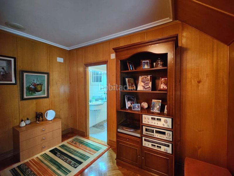 Foto 335afad0-b3bb-4921-9abb-2dc420fcaf99. Casa amb calefacció aparcament piscina a Mariñamansa Ourense