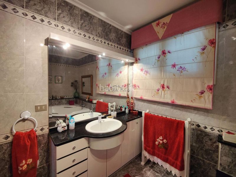 Foto 595dffc8-725c-42fa-85ef-f4f190248d11. Casa amb calefacció aparcament piscina a Mariñamansa Ourense