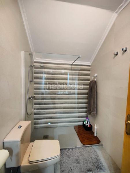 Foto 7649115d-8152-4b49-896e-228065d056eb. Casa amb calefacció aparcament piscina a Mariñamansa Ourense