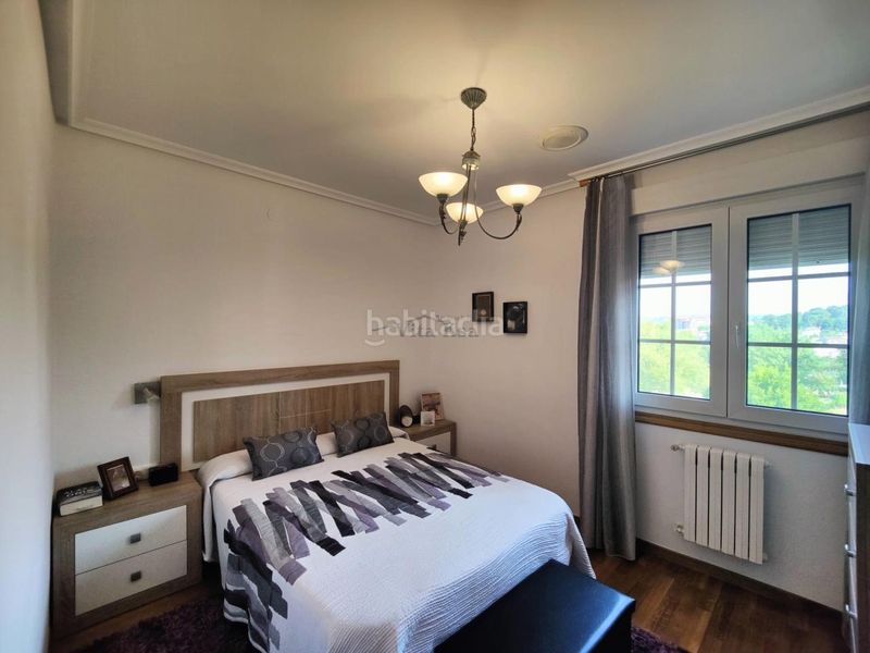 Foto 8b5d0b7c-8421-42e2-9df4-640403f030b8. Casa amb calefacció aparcament piscina a Mariñamansa Ourense