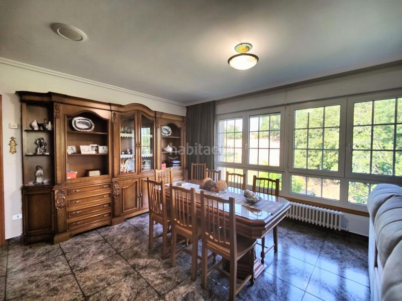 Foto a90ffdbf-74e2-4495-804e-5d3c7f3fcfb6. Casa amb calefacció aparcament piscina a Mariñamansa Ourense