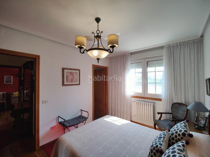 Foto c89f037c-33ab-4469-aa49-c176bda033b2. Casa amb calefacció aparcament piscina a Mariñamansa Ourense