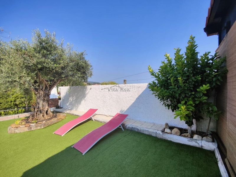 Foto d3ae9fff-6417-4dba-9dbb-49692b3d75d4. Casa amb calefacció aparcament piscina a Mariñamansa Ourense