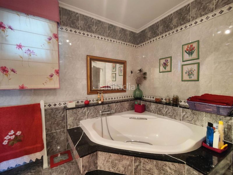 Foto e53285bd-2368-48a3-8c07-c615e9583d8d. Casa amb calefacció aparcament piscina a Mariñamansa Ourense